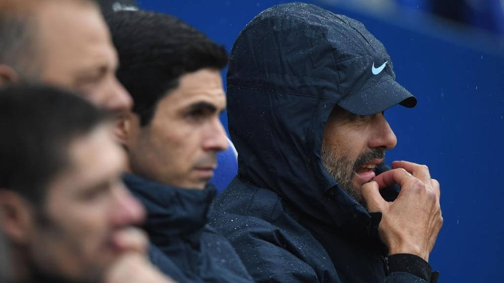 جوارديولا يناقض نفسه بشأن موقفه من محرز