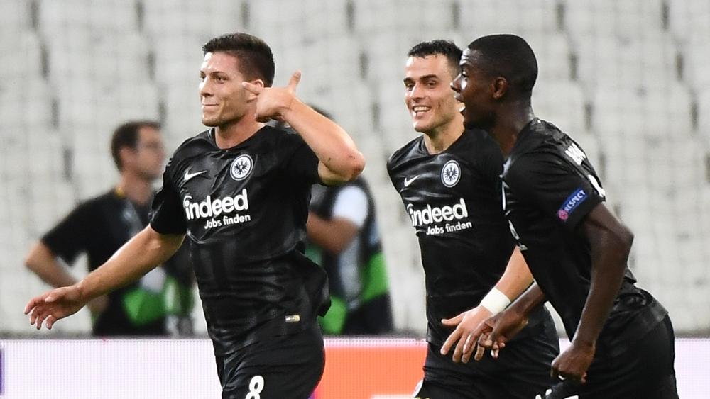 أينتراخت يحقق فوزه الأول منذ غشت وأوجسبورج يهزم فرايبورج