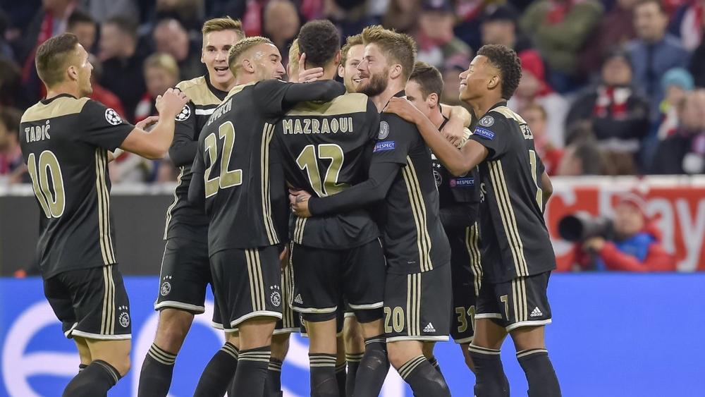 مزراوي يُهدي أياكس تعادلاً ثمينا أمام بايرن ميونيخ