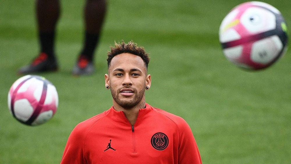 نيمار على اتفاق مع الـ'PSG' للرحيل مقابل 220 أو 200 مليون