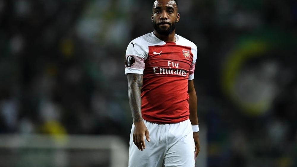 هل ألمح لاكازيت بأن إيمري مدربًا أفضل من فينجر؟