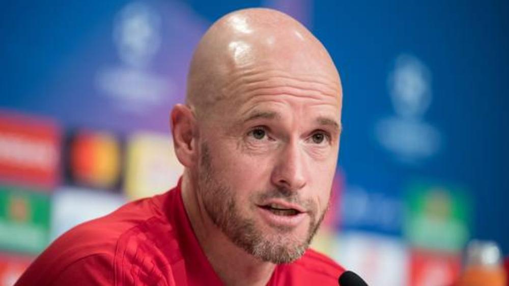 مدرب أياكس يبعث رسالة مباشرة لنصير مزراوي