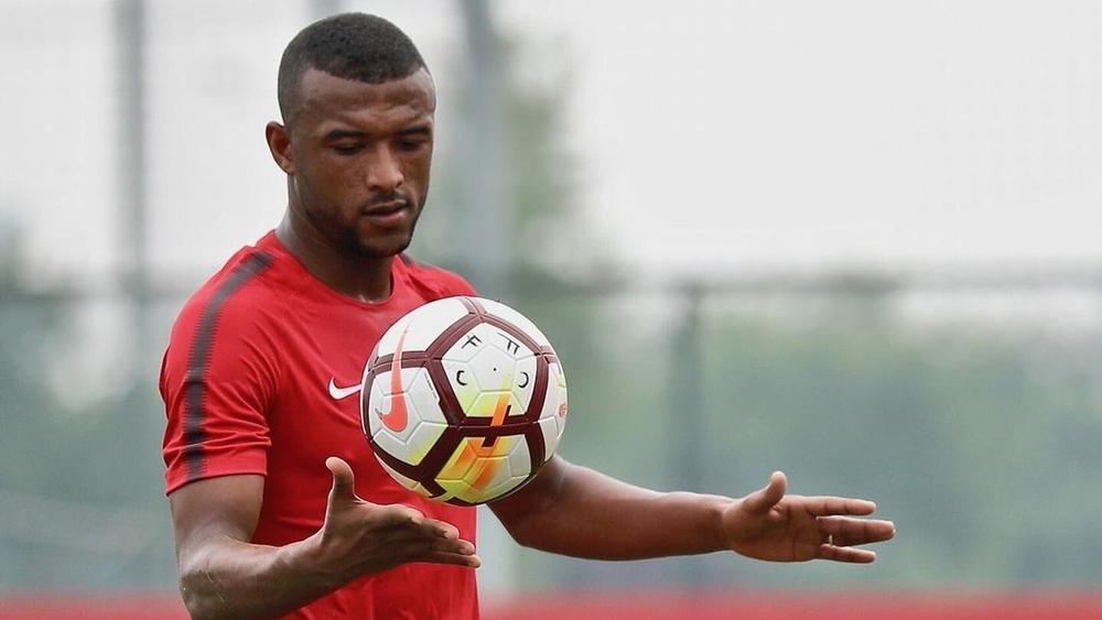 الكعبي يقعُ ضحيةً للإصابة وحضوره مع "الأسود" محطُّ شكوكٍ