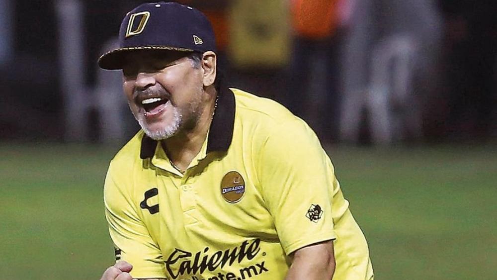 مارادونا يصعد بفريقه لنهائي الدرجة الثانية المكسيكية