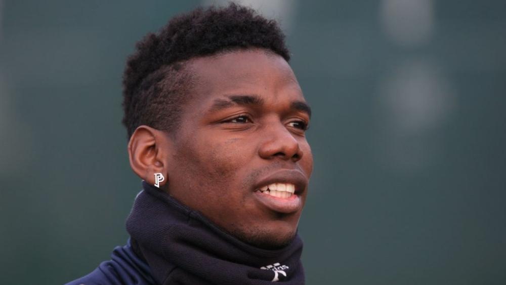 مان يونايتد يحدد موقفه من بيع بول بوجبا