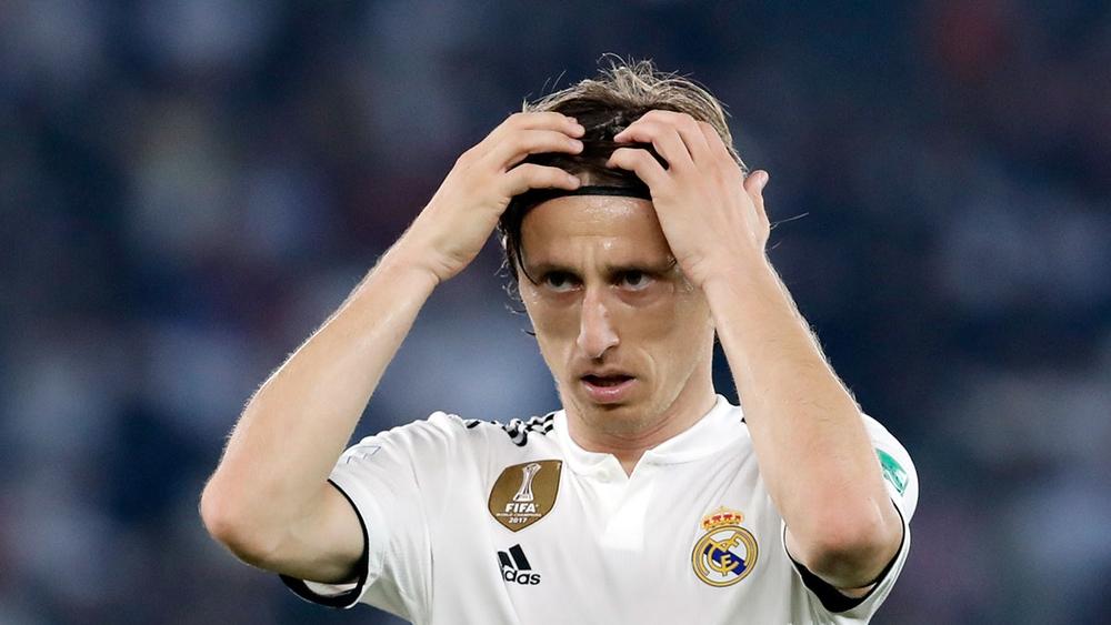 لوكا مودريتش يرفض أول عرض لتجديد عقده