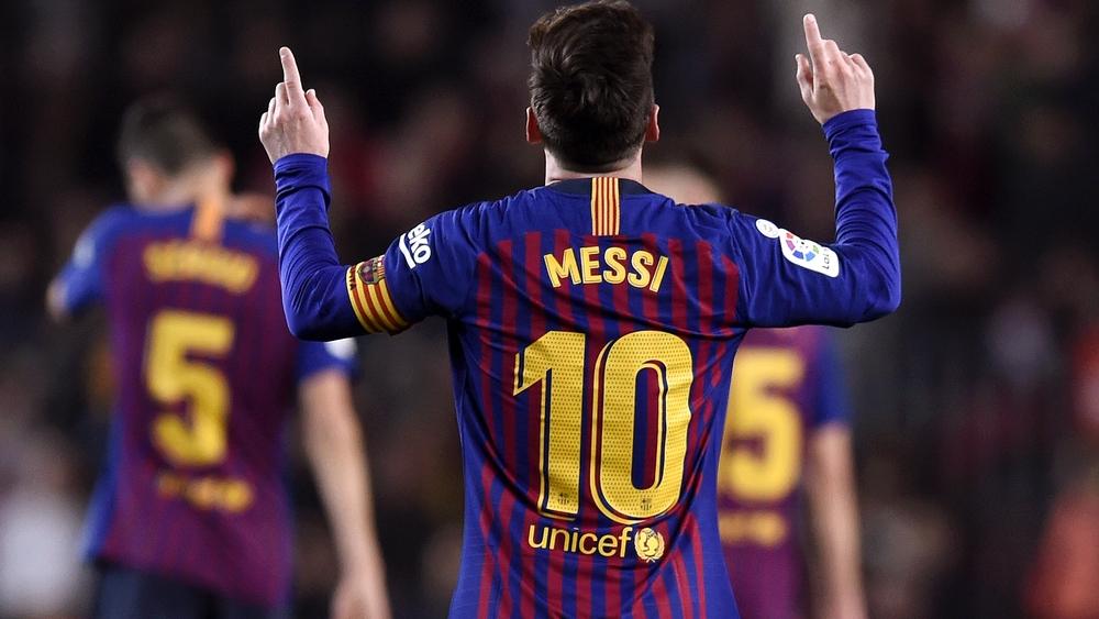 ميسي يهدد كاسياس جيجز وآخرين بأرقام يمكن تحطيمها في 2019