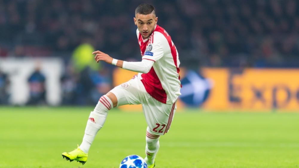 دورتموند يقتدي بتشيلسي ويَنْهَجُ خُطَّة جديدة لانتداب زياش