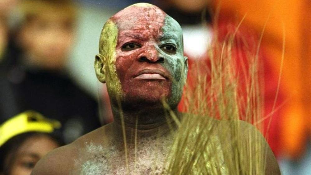 اغتيال صحافي فضح الفساد الكروي في أفريقيا