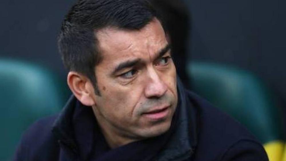 فينورد يعلن عن رحيل مدربه مع نهاية الموسم