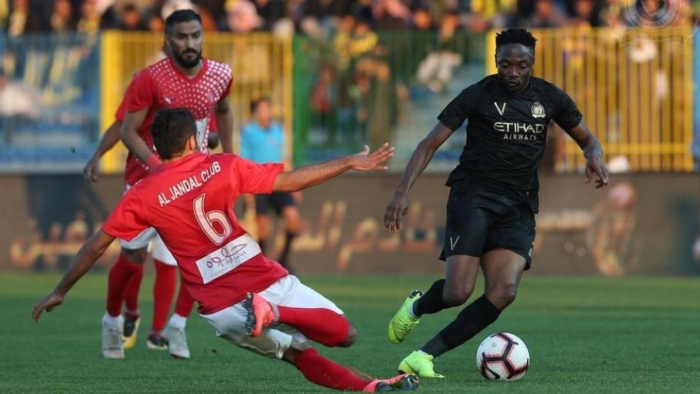 وفاة والدة نجم المنتخب النيجيري أحمد موسى