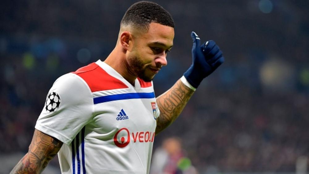 ديباي: أشعر بالملل مع ليون، أريد ريال مدريد