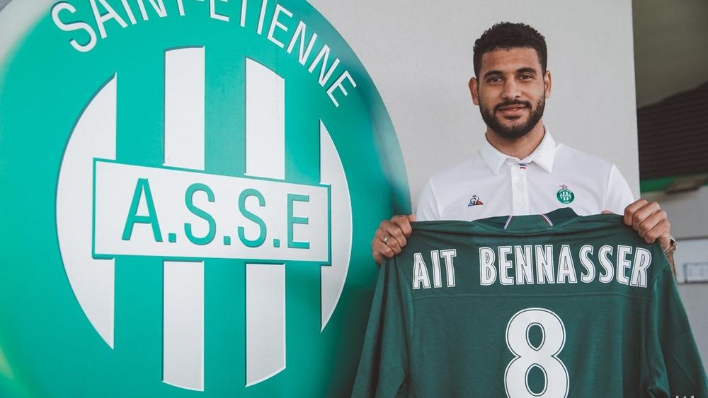 رسمياً | أيت بناصر ينتقل إلى القلعة الخضراء