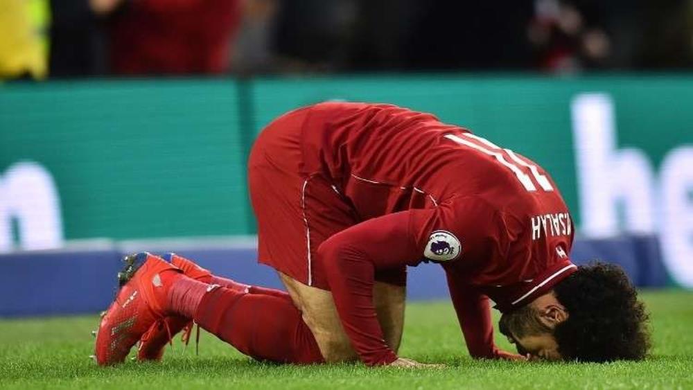 صلاح يتجاوز رقم كريستيانو رونالدو