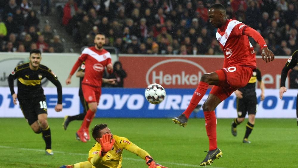 فورتونا دوسلدورف يدك شباك شتوتجارت بثلاثية