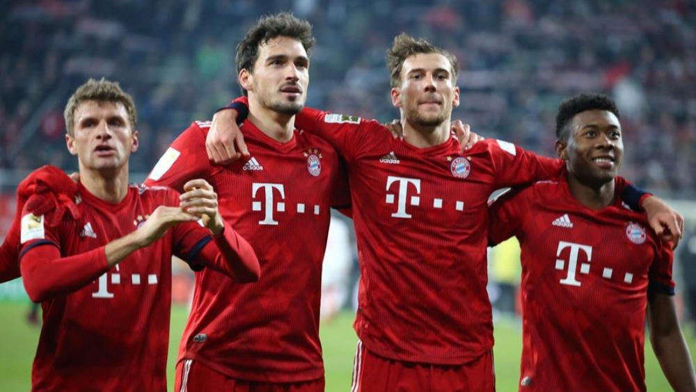 بايرن ينتزع فوزا صعبا من أوغسبورغ ويُطارد دورتموند