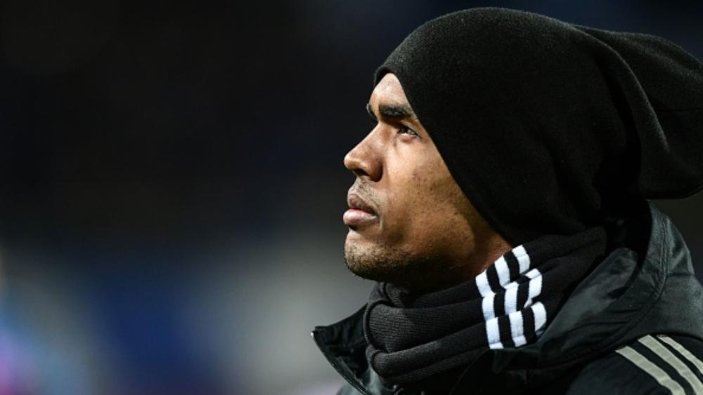 يوفنتوس يُعجز مان يونايتد في صفقة دوجلاس كوستا