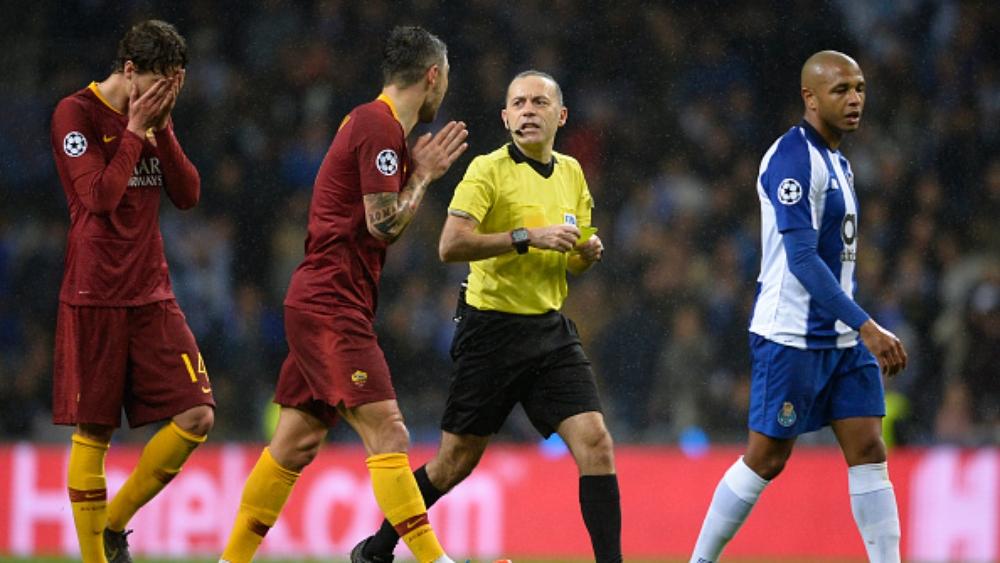 رئيس روما: تعرضنا للخداع بسبب تقنية الـ"VAR"