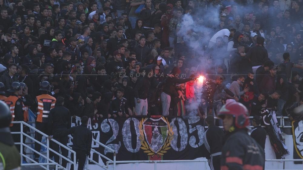 أولمبيك خريبكة تُحدِّد الحد الأقصى لأنصار الجيش الملكي بـ"ملعب الفوسفاط"