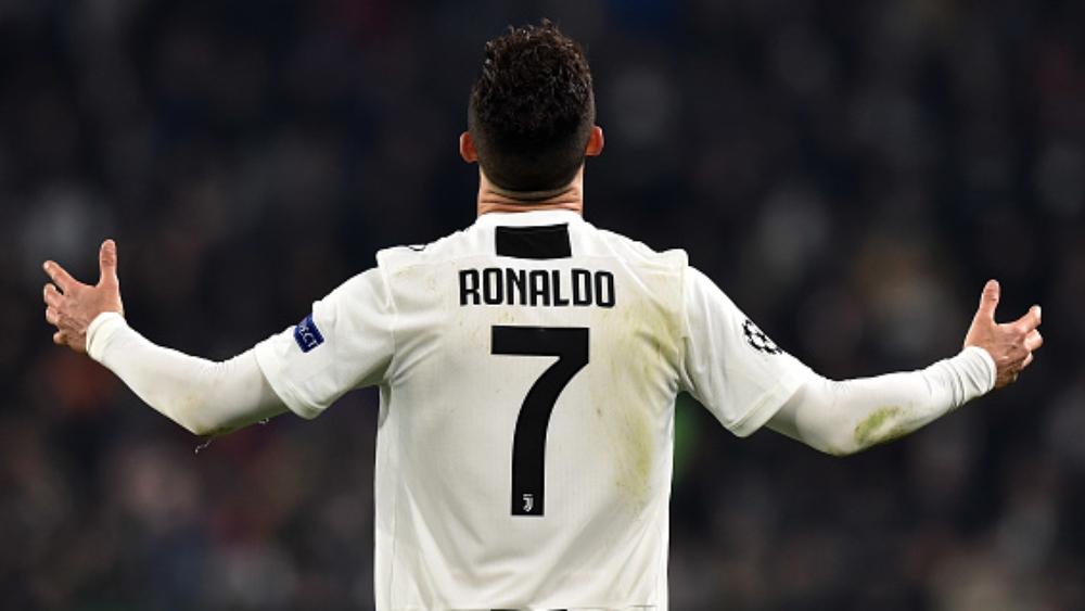 رونالدو يكشف عن أصعب دوري لعب به