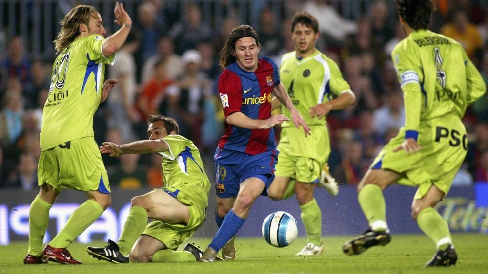 هدف ليونيل ميسي الأفضل في تاريخ برشلونة