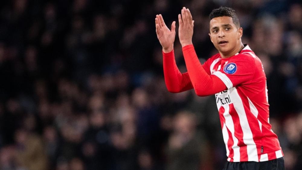 إيحاتارن يصعد رسمياً للفريق الأول لإيندهوفن