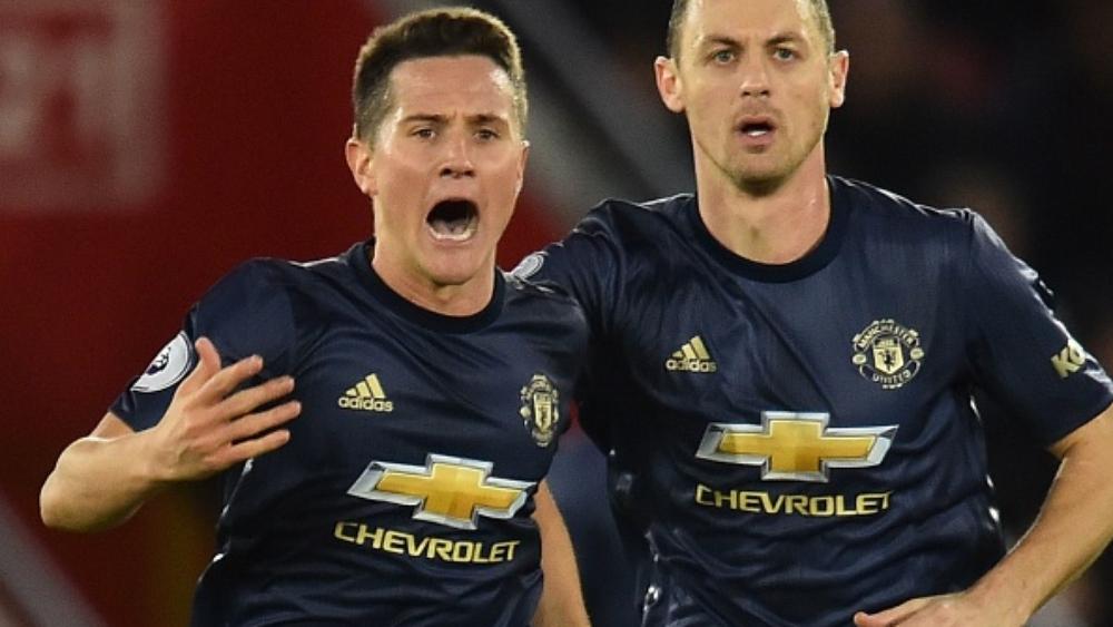 سولشاير يعلن عن غيابات مهمة ضد برشلونة