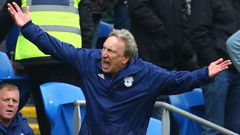 الاتحاد الإنجليزي يوجه اتهاماً لمدرب كارديف سيتي