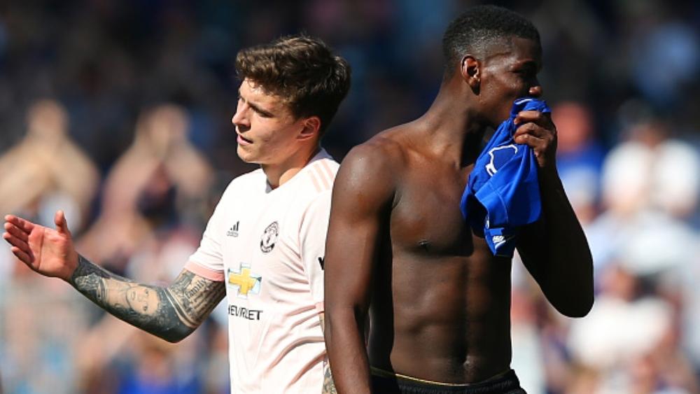 بالأرقام | هل يعيش مان يونايتد أسوأ مواسمه في البريميرليج؟