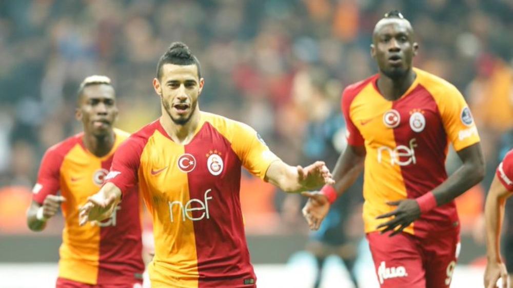 عرض "سعودي" بـ12 مليون يورو في انتظار يونس بلهندة