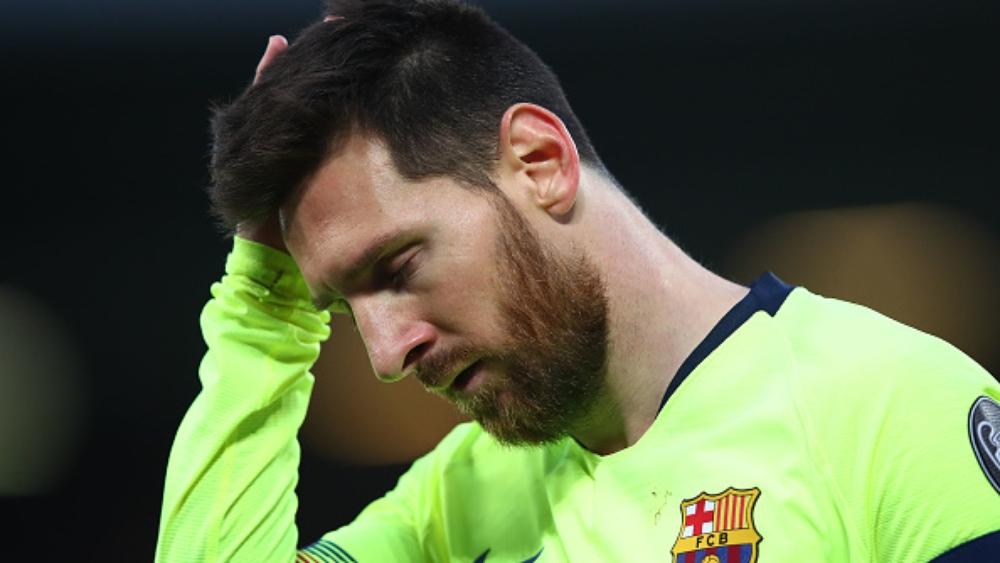 رونالدو: لا أحد يلوم ميسي عند خسارة برشلونة