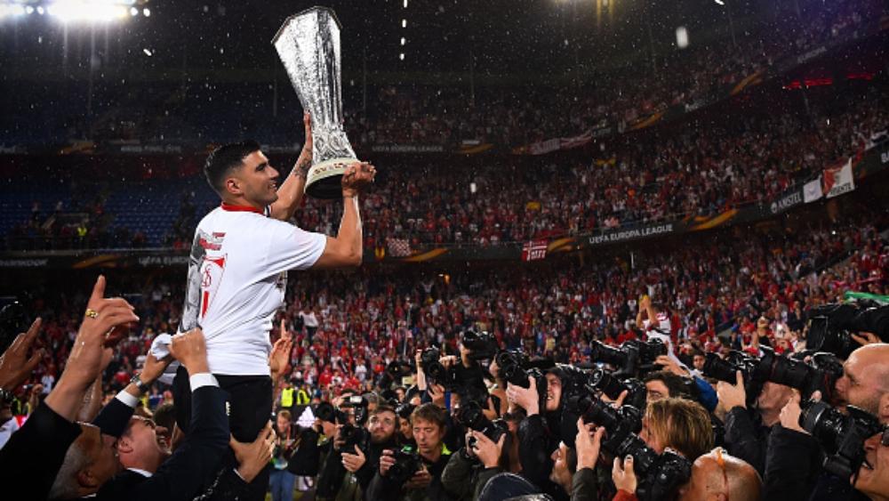 دقيقة صمت في نهائي الأبطال حداداًً على رحيل رييس