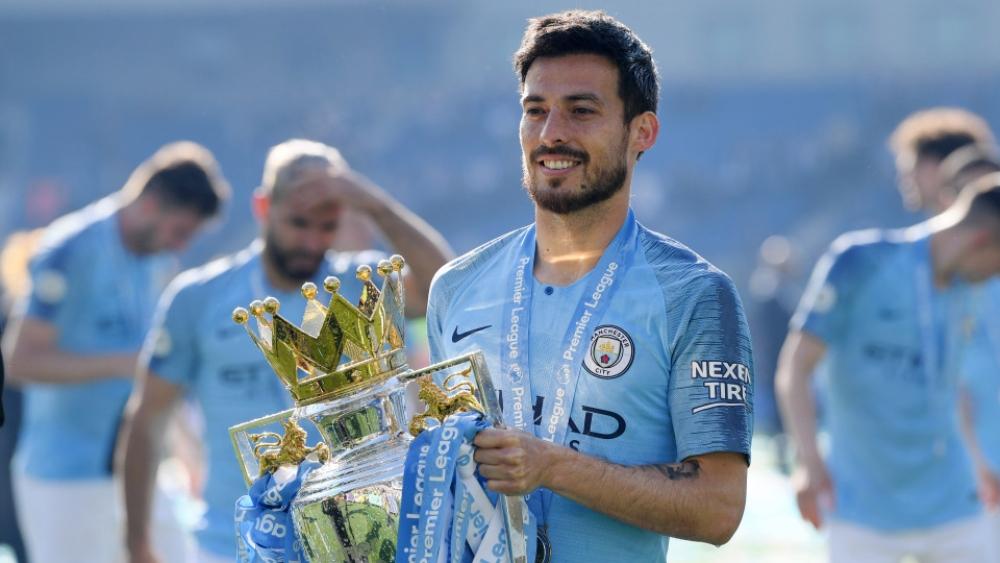 ديفيد سيلفا يعلن رحيله عن السيتي مع نهاية عقده