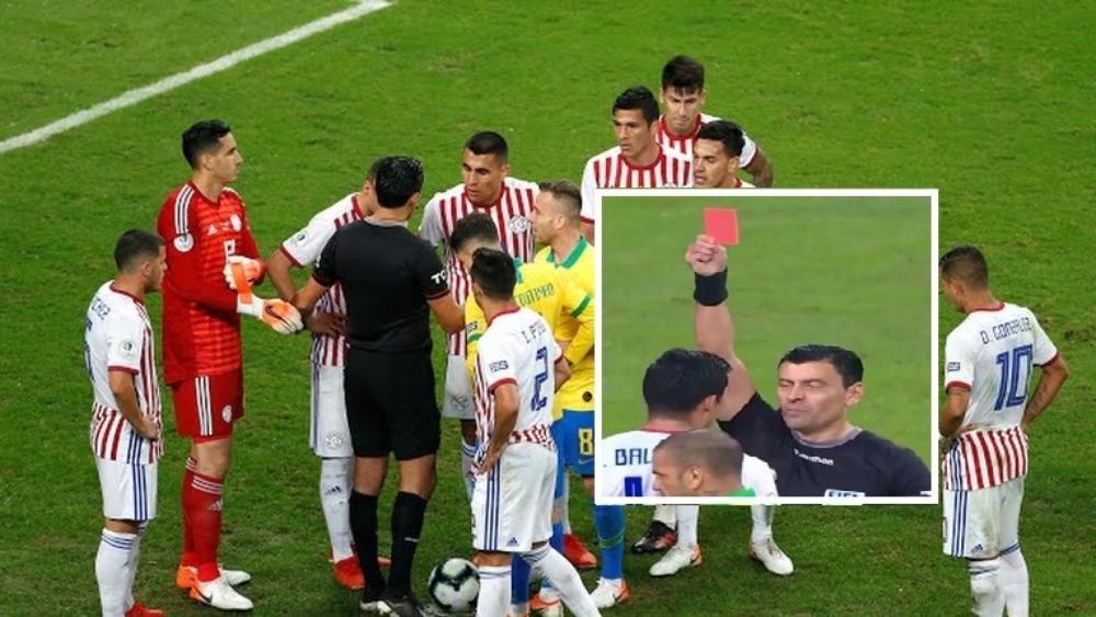 كوبا أمريكا| الـ'VAR' تحدث بعض الارتباك.. الحكم يمنح ضربة جزاء للبرازيل ثم يتراجع عن قراره!