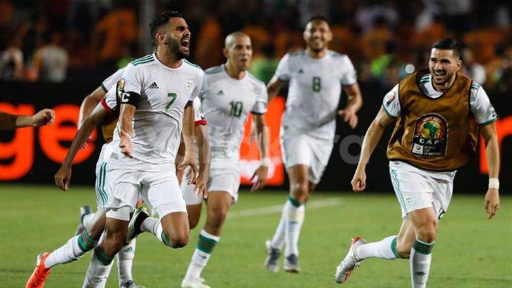 محرز: "التتويج بكأس أمم أفريقيا أهم هدف في مسيرتي الكروية"