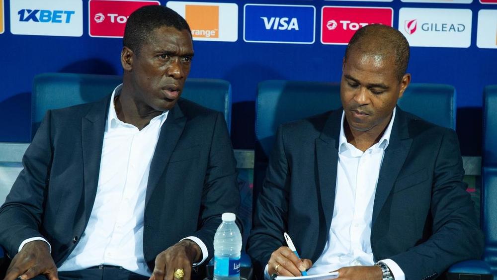 بعد "الإخفاق القاري"..وزير الرياضة الكامروني يُطيح بسيدورف و كلويفرت