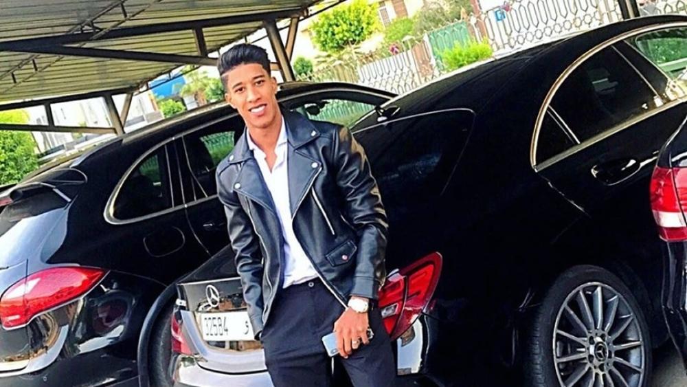 ميركاتو "البطولة"/أحداد يلتحق رسميا بفريقه الجديد الرجاء