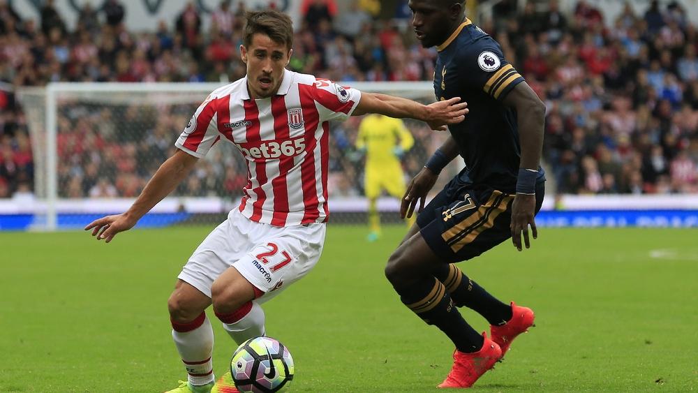 بويان يرحل عن ستوك سيتي باتفاق ودي