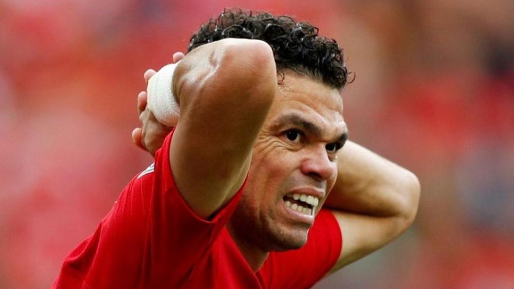 استبعاد بيبي من تشكيلة البرتغال لمواجهتي صربيا وليتوانيا