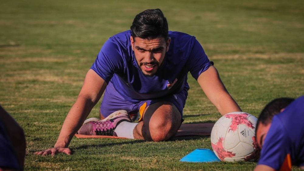 الأهلي يؤكد انفراد "البطولة".. وليد أزارو "ليس للبيع"