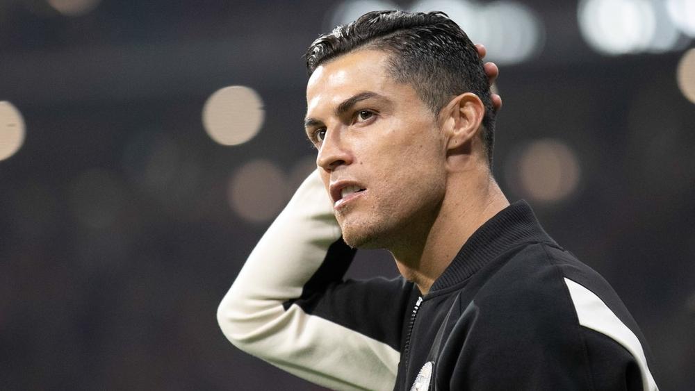 كريستيانو رونالدو يقترب من الوصول للهدف رقم 700