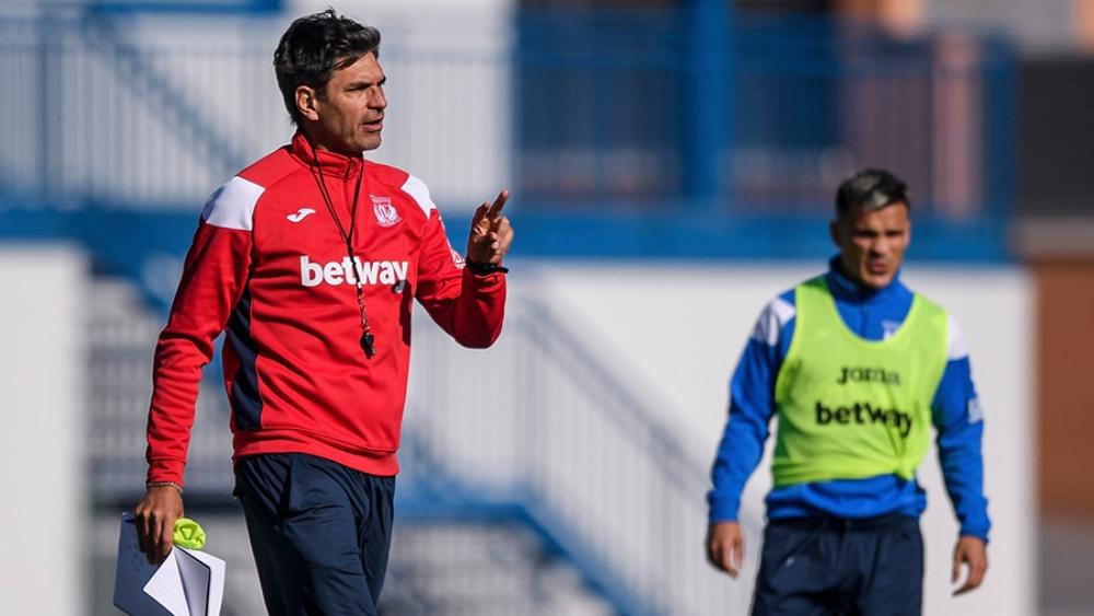 مدرب ليجانيس "الأفضل" في الليجا 2018-2019