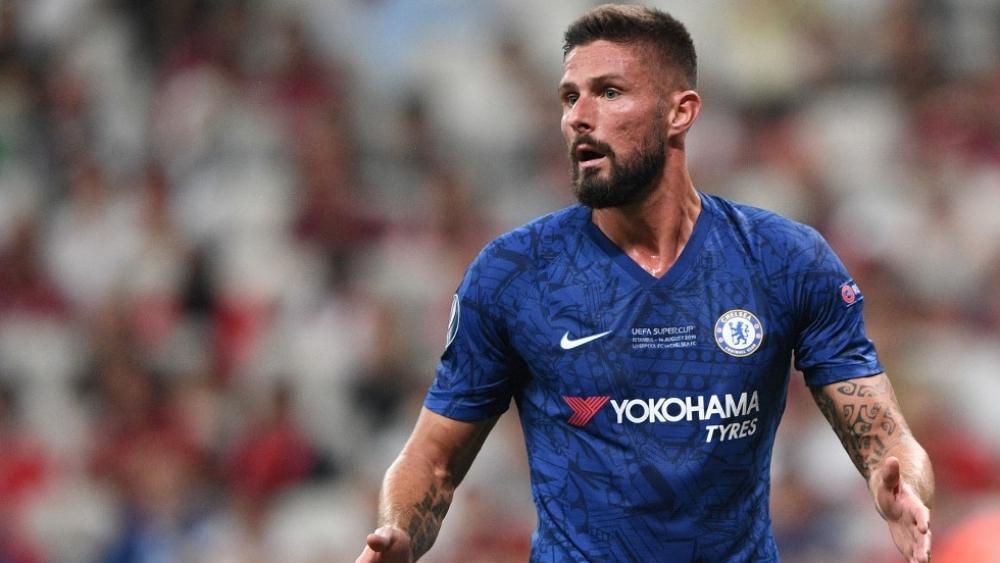 لامبارد يفتح الباب أمام جيرو للرحيل عن تشيلسي