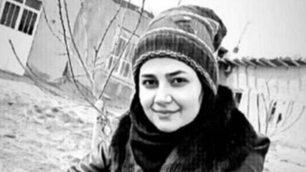 "فيروس كورونا" يودي بحياة لاعبة المنتخب الإيراني لكرة القدم داخل الصالات!