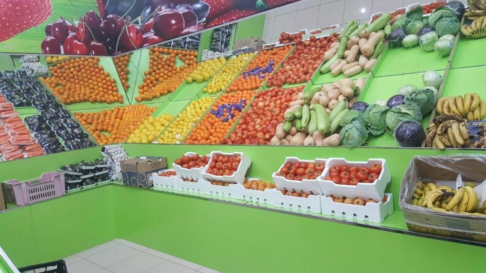 رئيس الحكومة يكشف لائحة الأنشطة التجارية المسموح بها في فترة "الحجر الصحي"