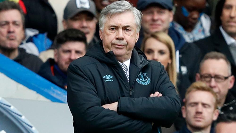 أنشيلوتي يوضح الفترة اللازمة لاستعادة لاعب كرة القدم لياقته بعد توقف فيروس "كورونا"