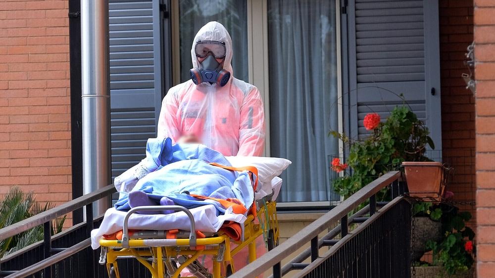 سفير المغرب بروما: "23 مغربياً توفوا في إيطاليا بسبب فيروس كورونا منذ بداية الوباء"