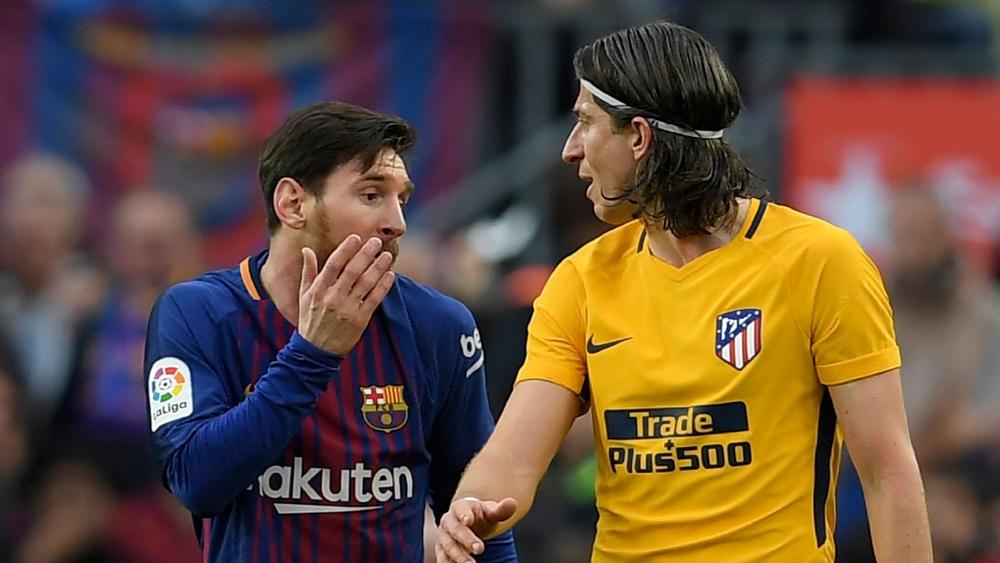 فيليبي لويس: "كنت أركل ميسي كثيرًا .. ولم أطلب قميصه أبدًا"