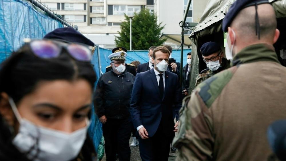 تسجيل 1500 حالة إصابة مؤكدة بفيروس كورونا في الجيش الفرنسي من بينها 15 في "غرف الإنعاش"..!