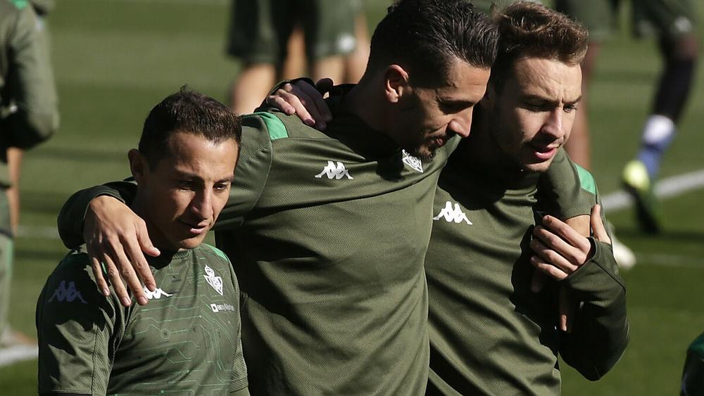 تأكد إصابة 3 لاعبين من ريال بيتيس بفيروس كورونا